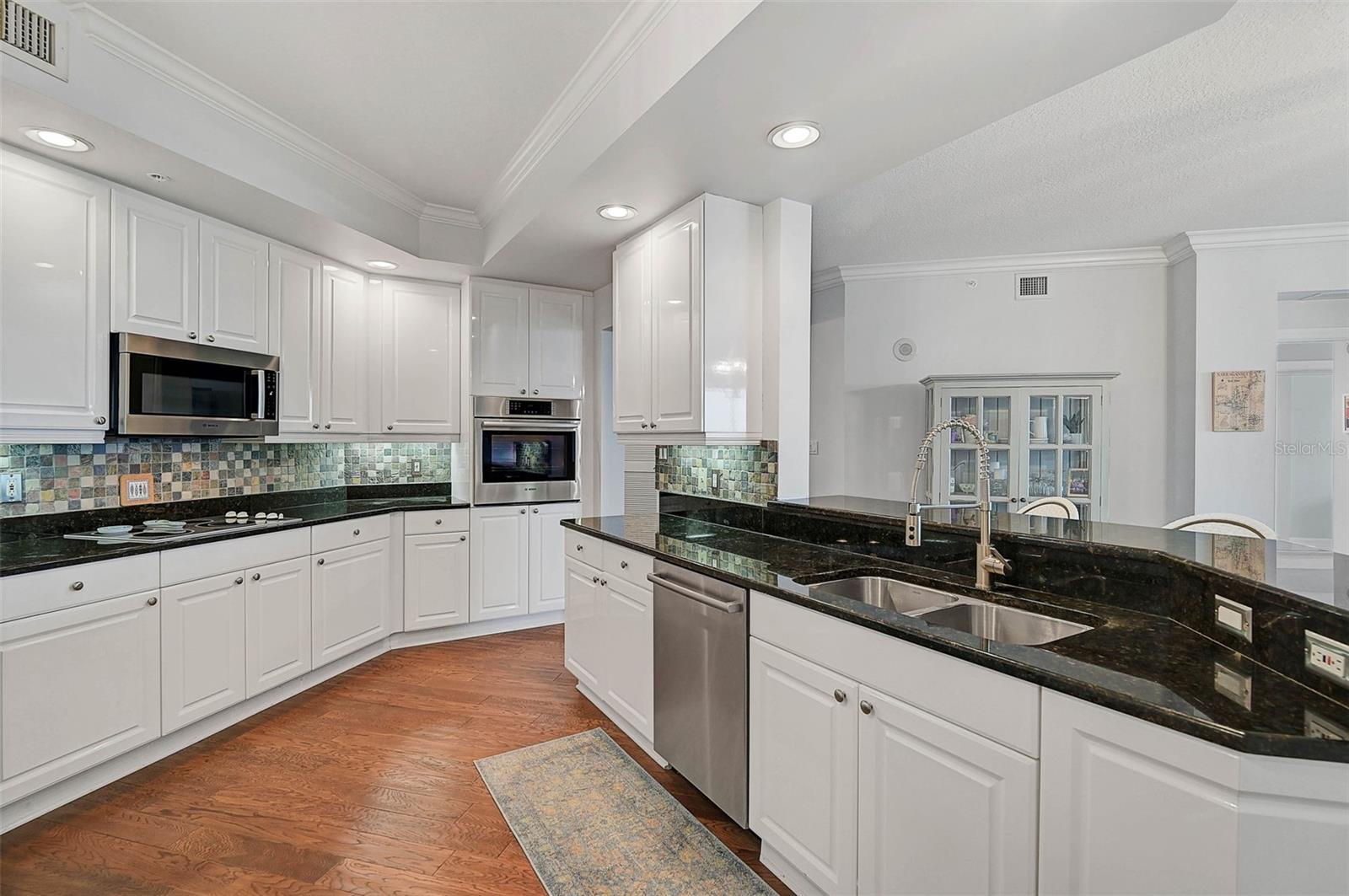 MERIDIAN AT THE OAKS PRESERVE - Residential