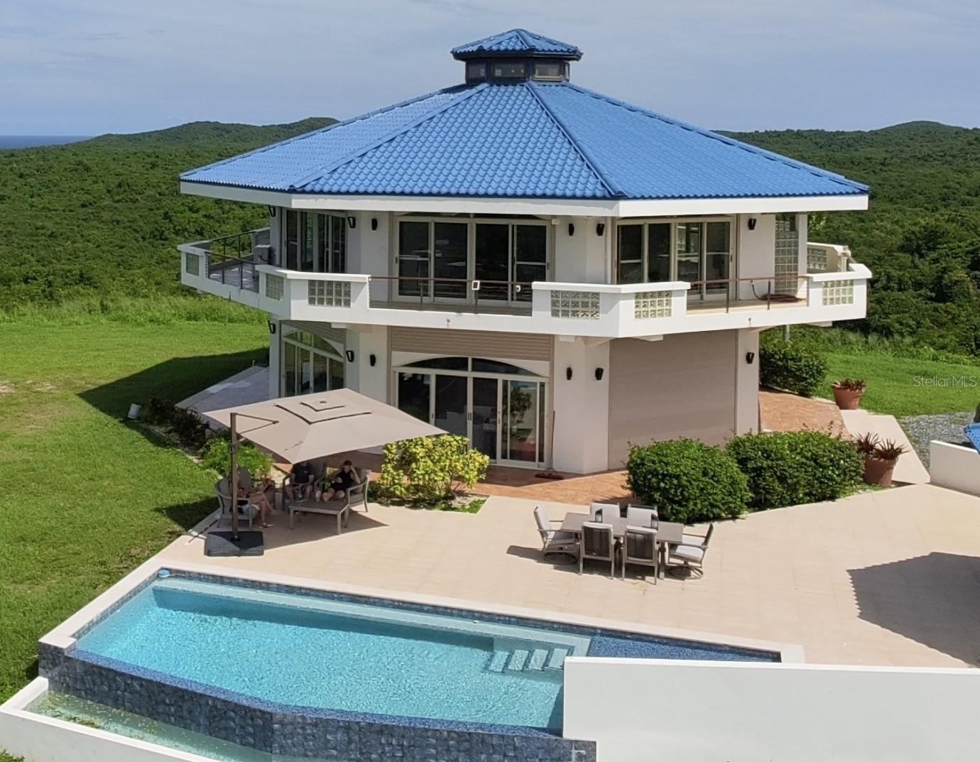 VILLA BORINQUEN - Residential