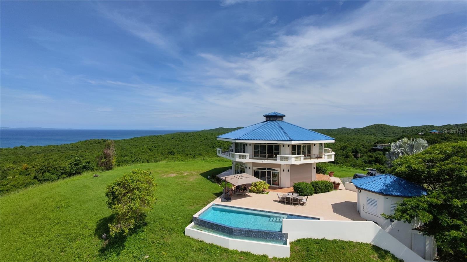VILLA BORINQUEN - Residential