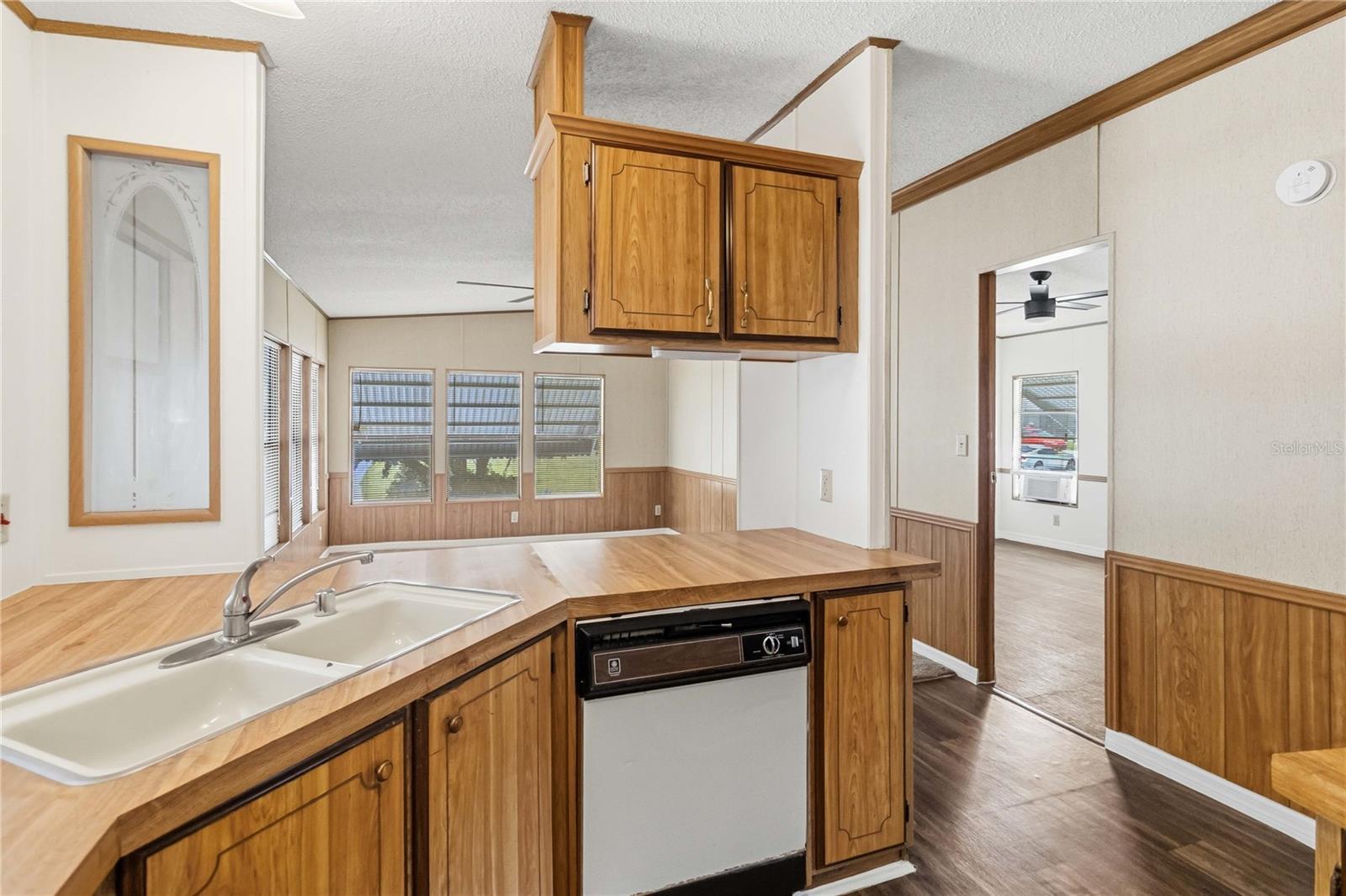 KANUGA VILLAGE MOBILE HOME PARK PH 3 - Residential