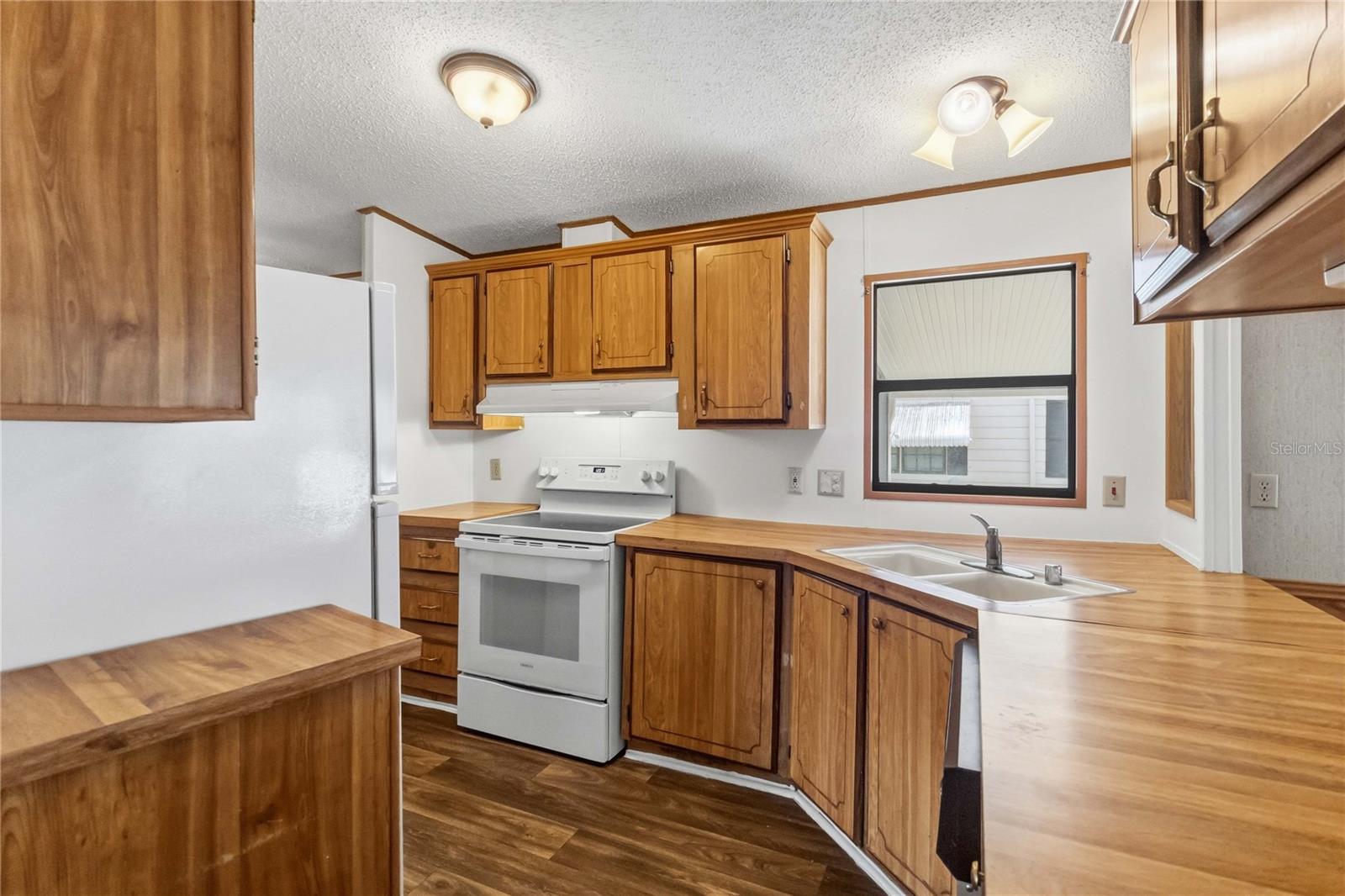 KANUGA VILLAGE MOBILE HOME PARK PH 3 - Residential