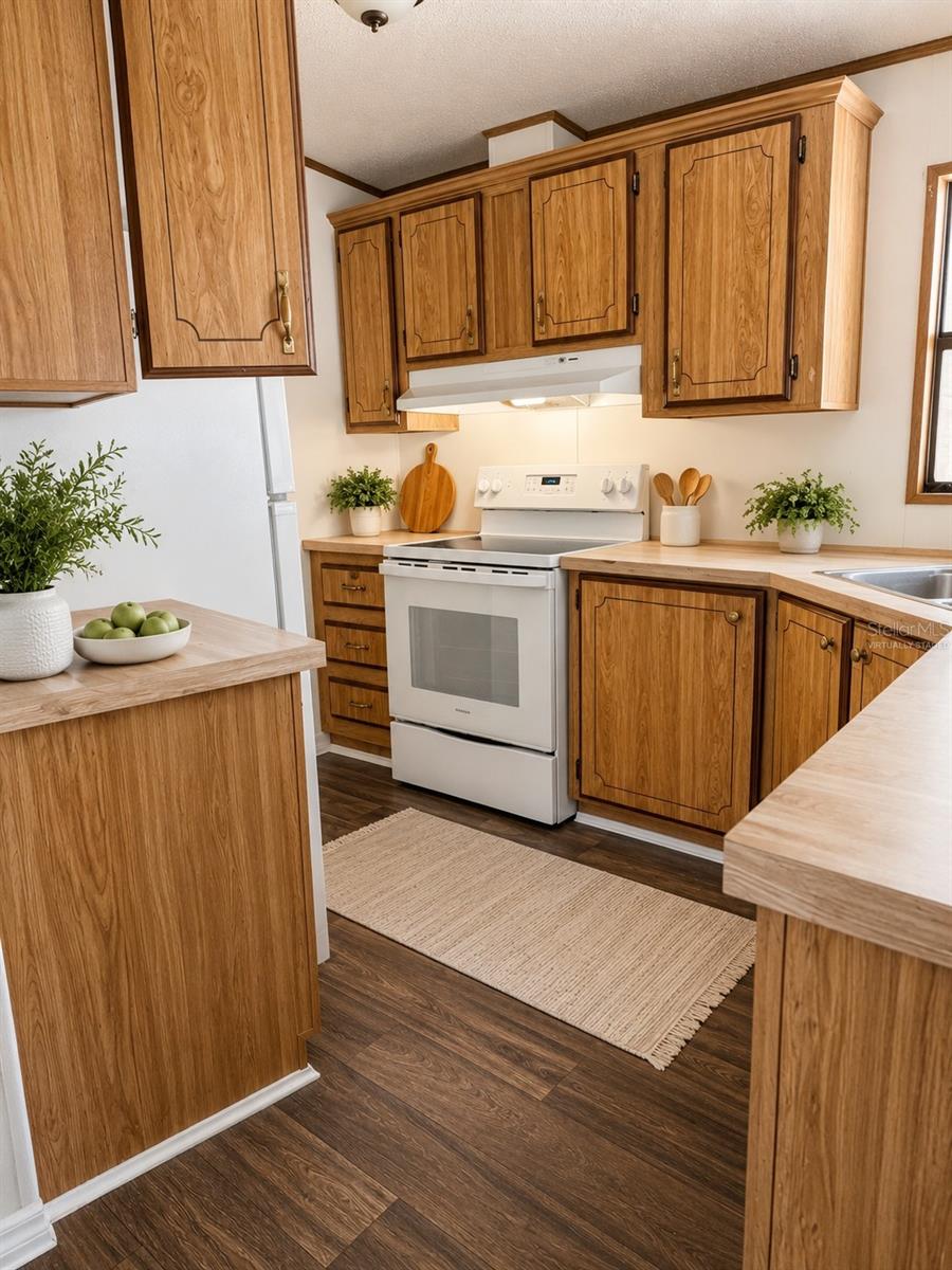 KANUGA VILLAGE MOBILE HOME PARK PH 3 - Residential