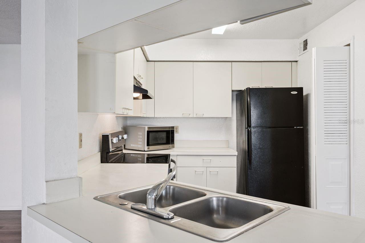 WATERFORD LNDG CONDO - Residential