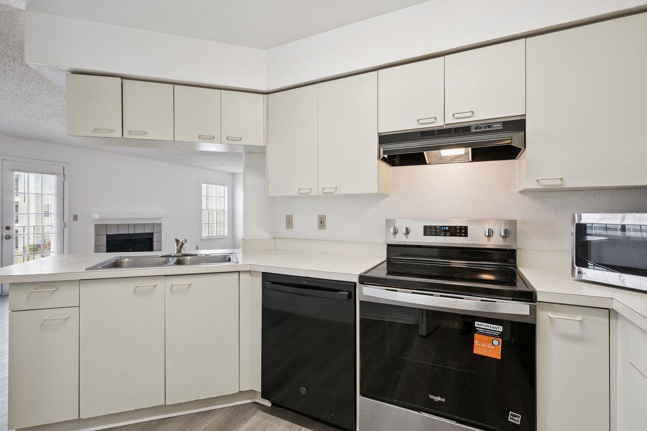 WATERFORD LNDG CONDO - Residential