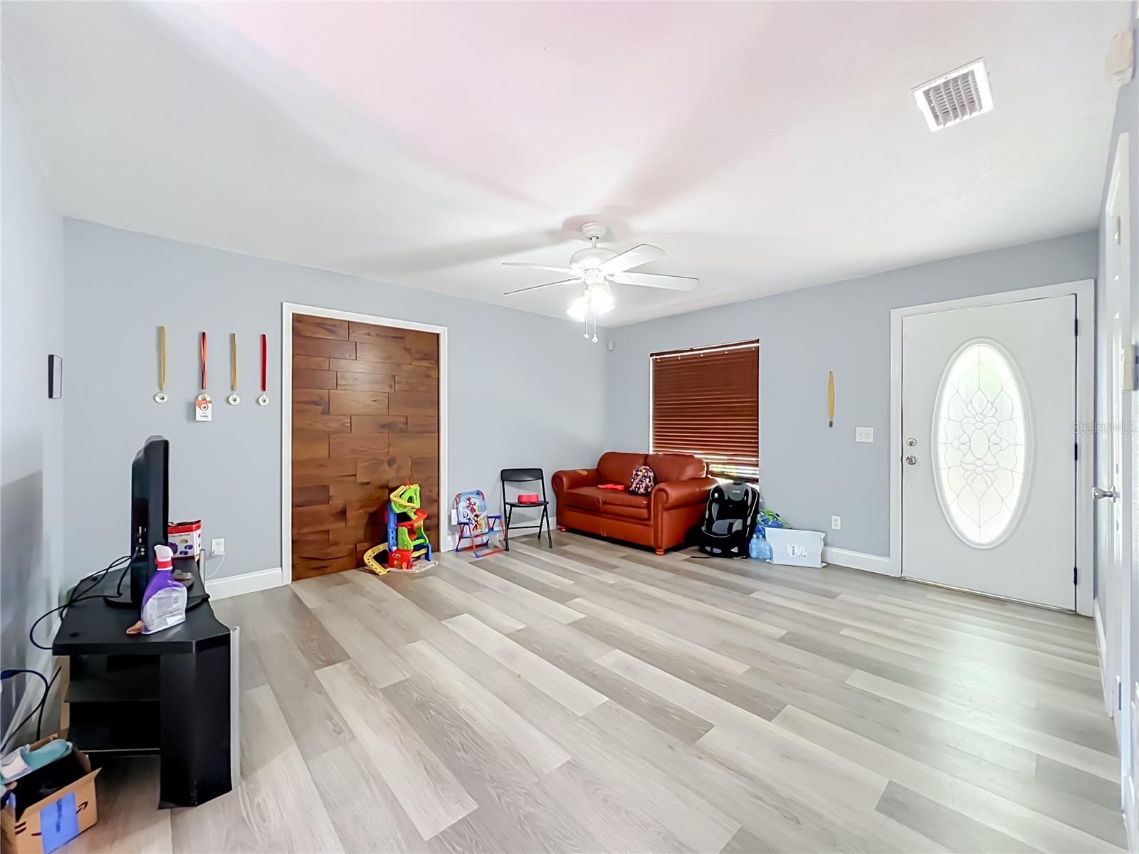 LAKE SPARLING HEIGHTS - Residential