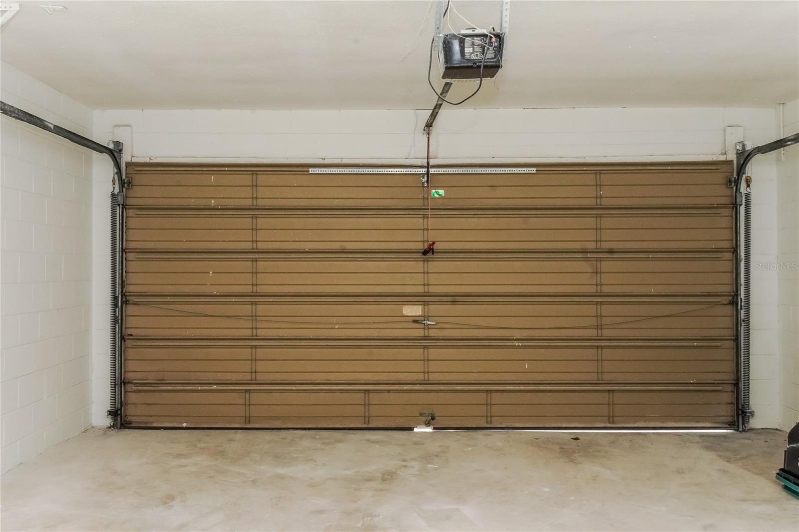 WOODSONG UNIT 2 - Residential