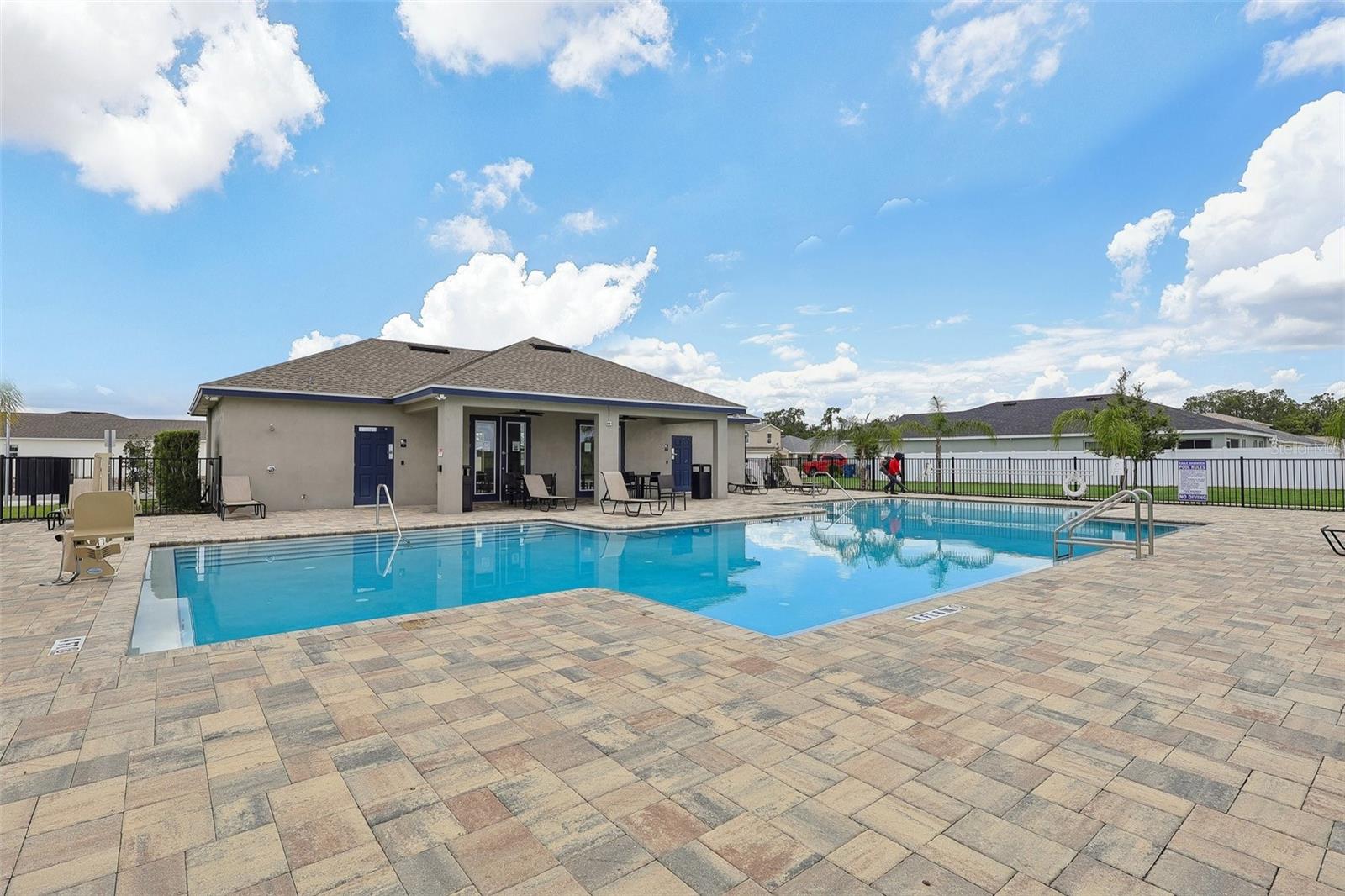EAGLE HAMMOCK - Residential