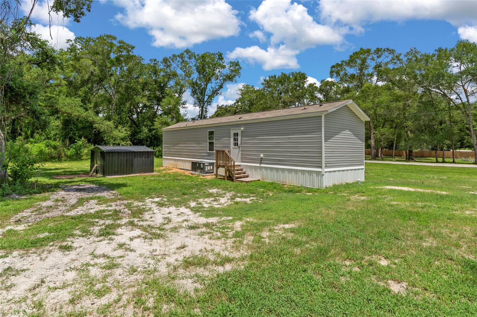CROOM A COOCHEE ESTATES - Residential