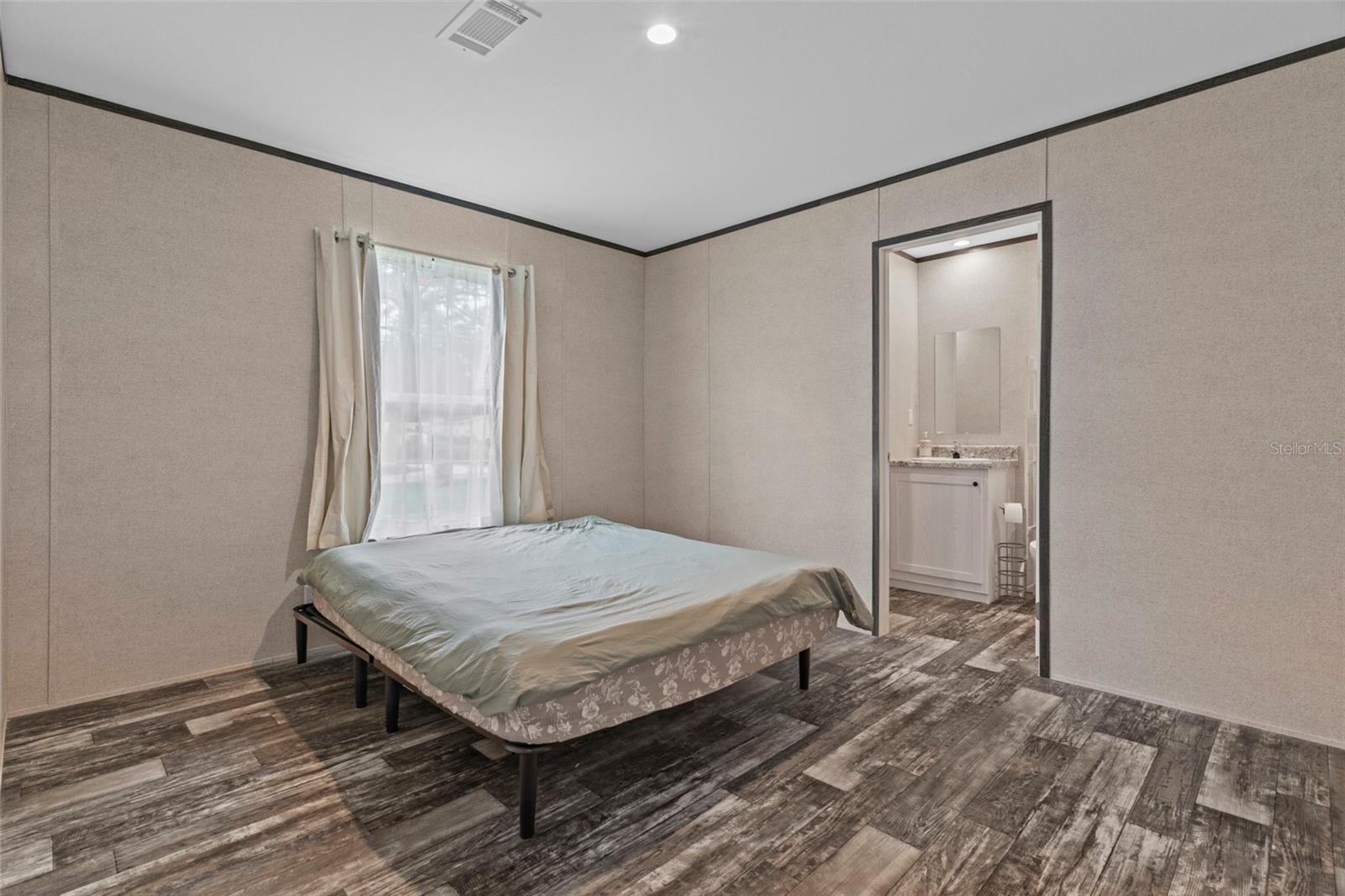 CROOM A COOCHEE ESTATES - Residential