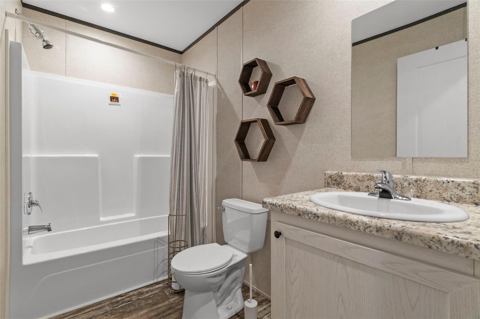 CROOM A COOCHEE ESTATES - Residential
