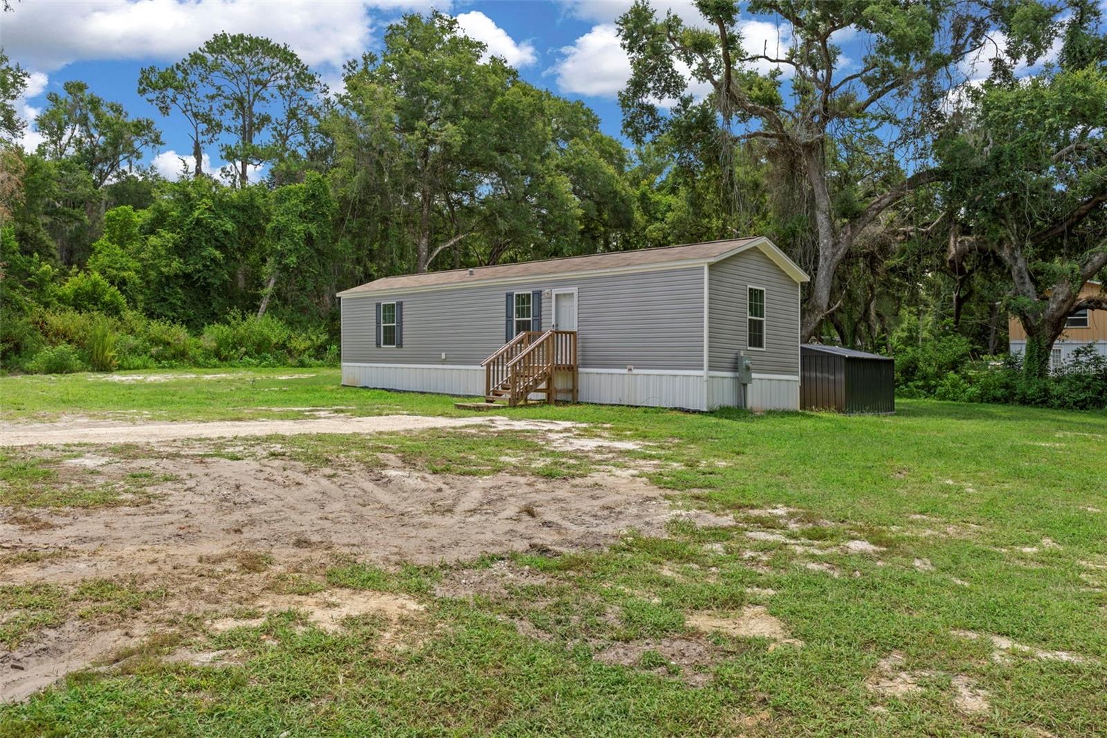 CROOM A COOCHEE ESTATES - Residential