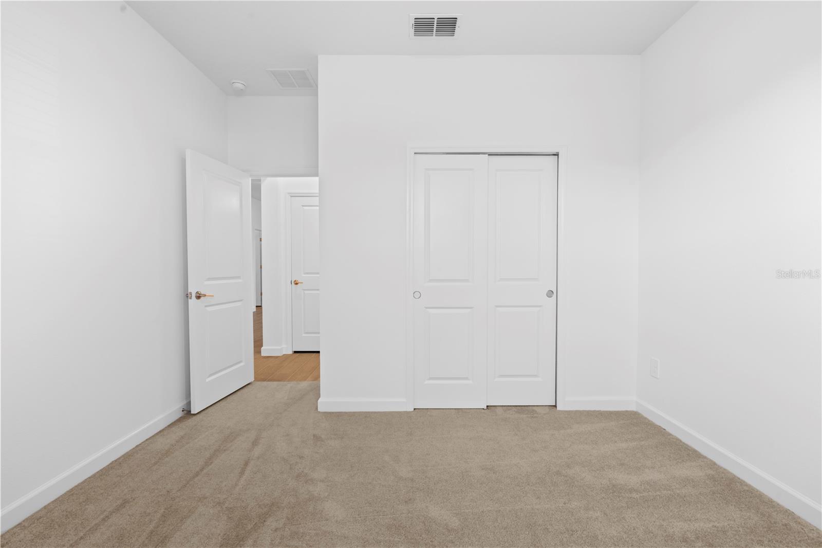 MIRADA - ACTIVE ADULT - Residential