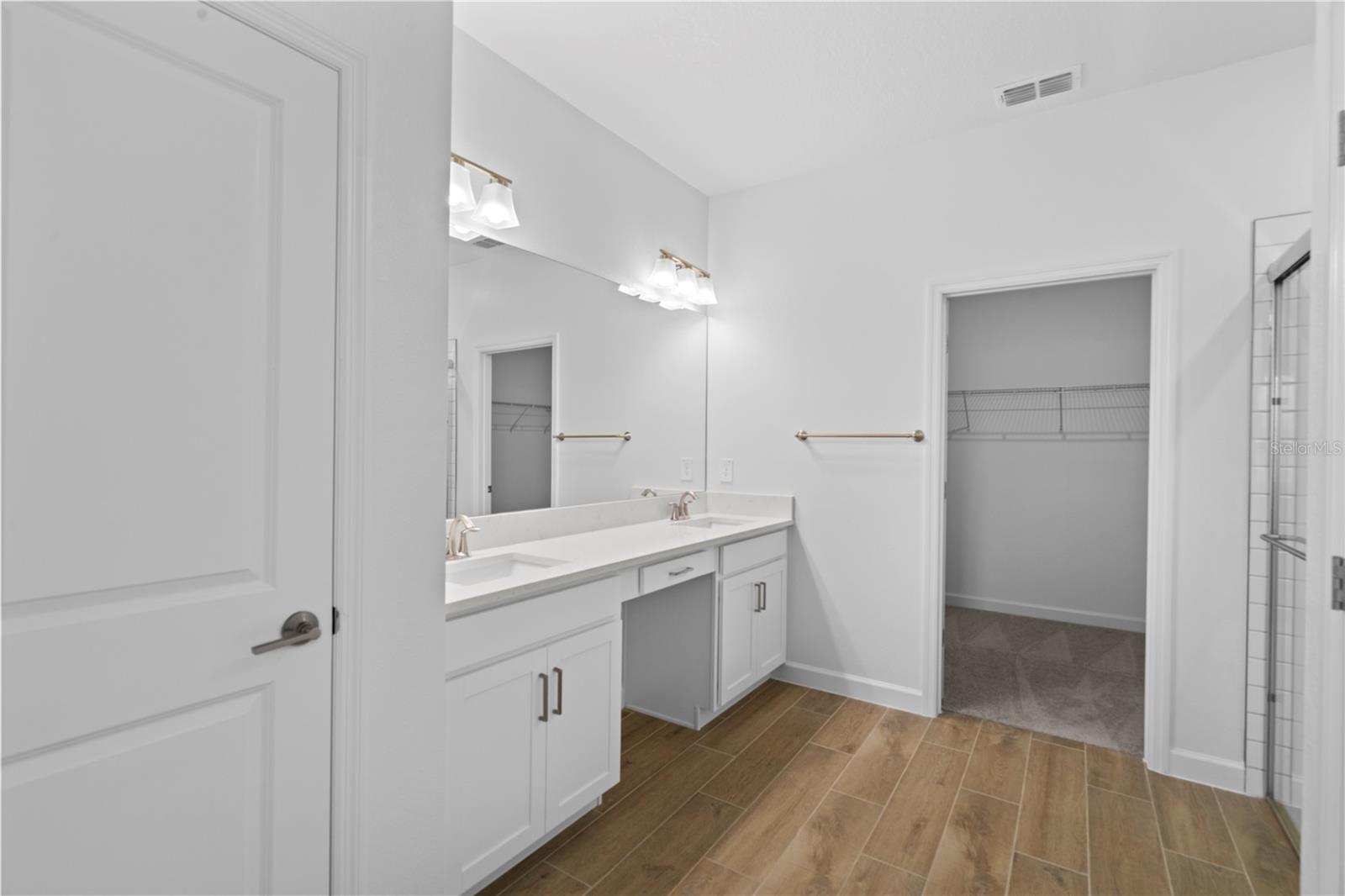 MIRADA - ACTIVE ADULT - Residential