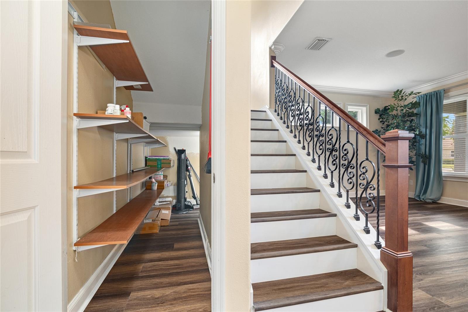 THOUSAND OAKS PH 6-9 - Residential