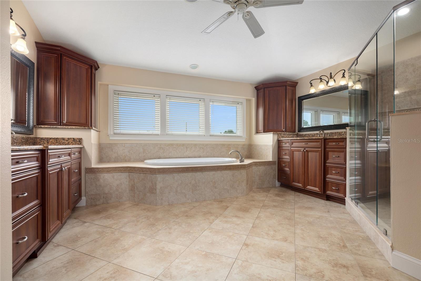 THOUSAND OAKS PH 6-9 - Residential