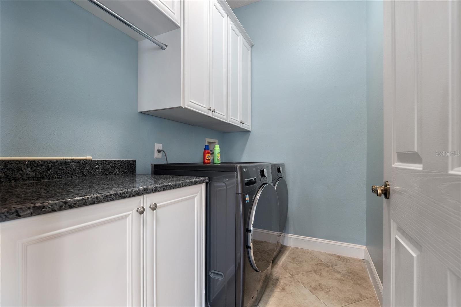 THOUSAND OAKS PH 6-9 - Residential