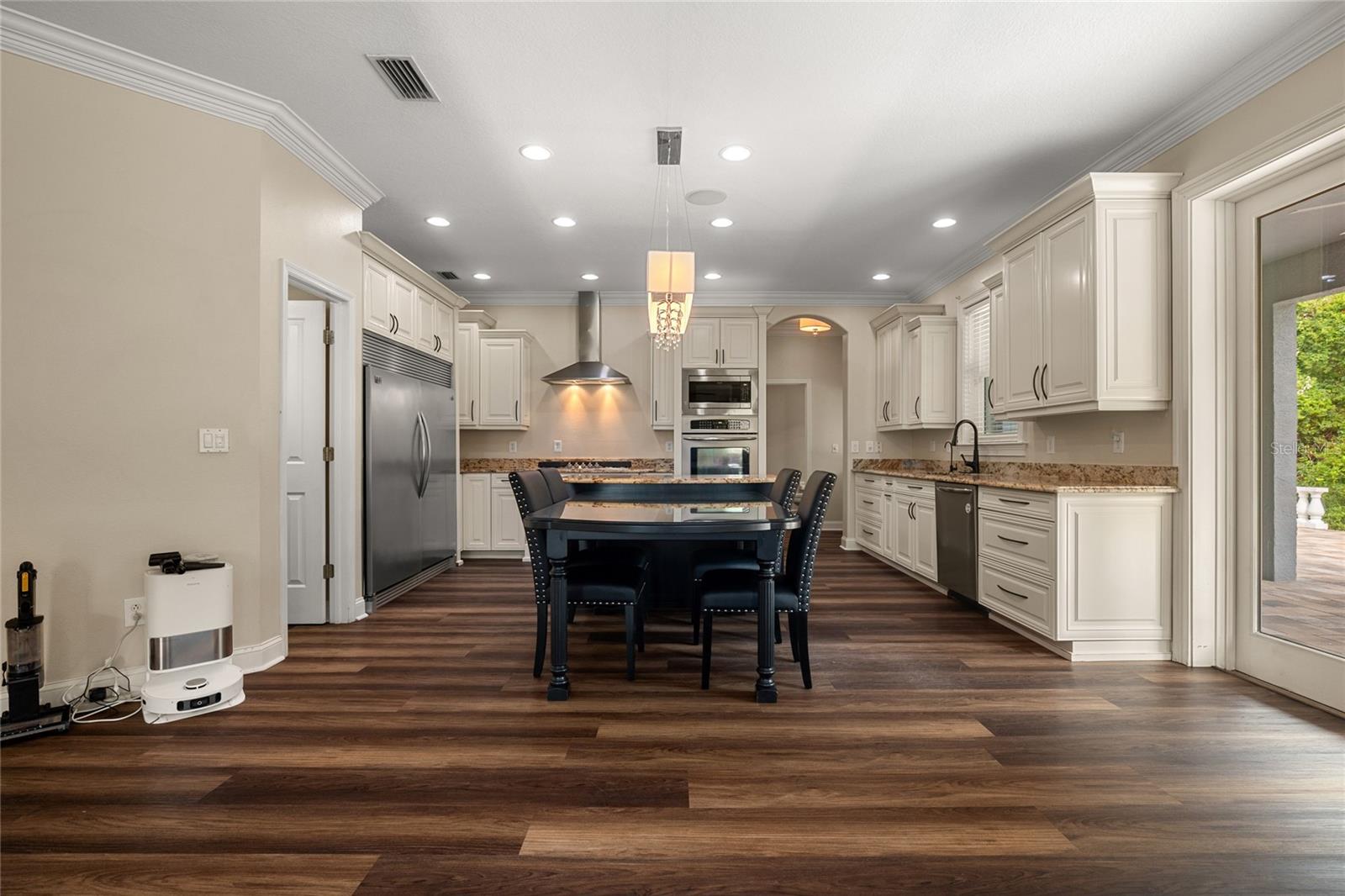 THOUSAND OAKS PH 6-9 - Residential