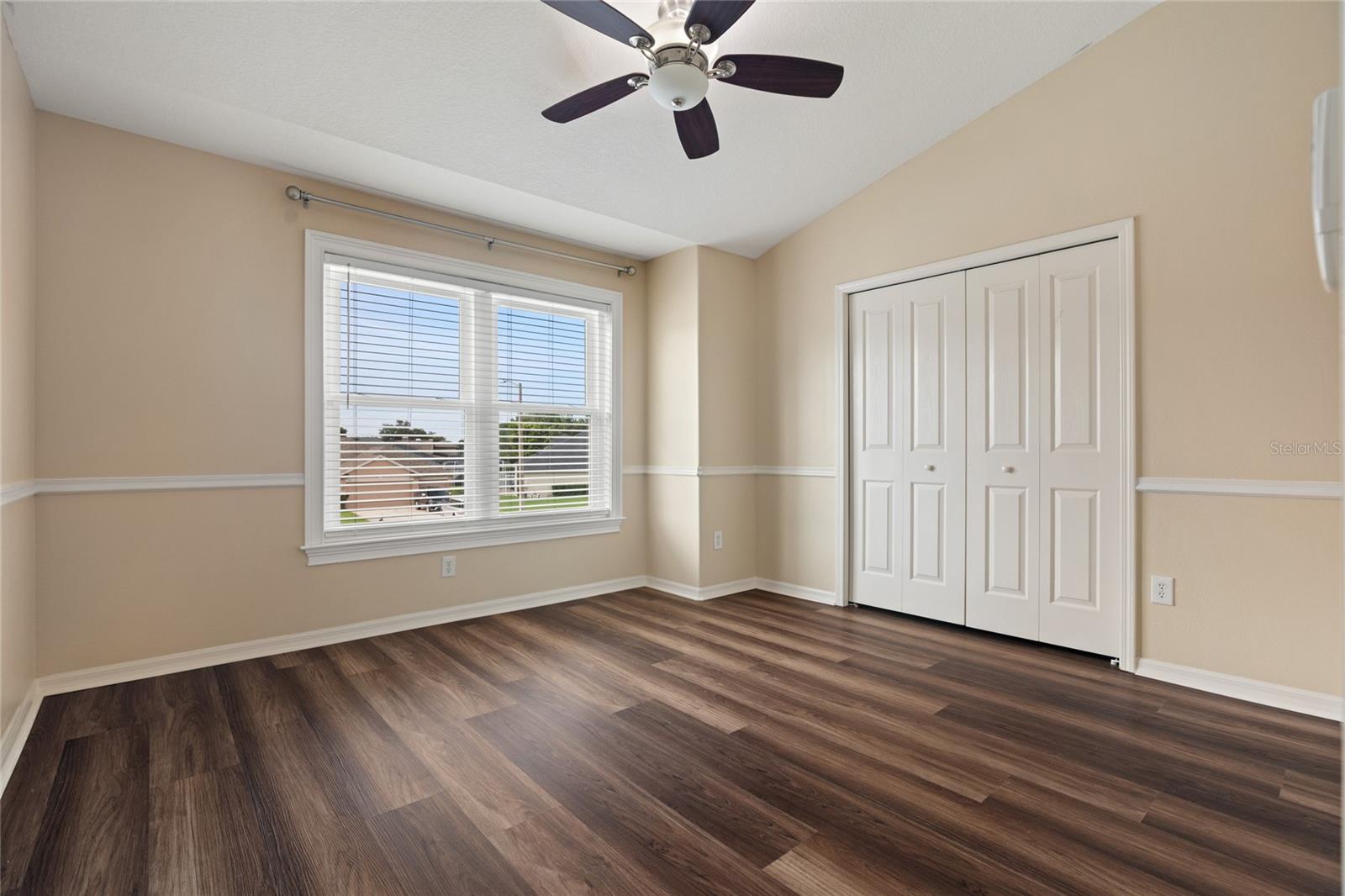 THOUSAND OAKS PH 6-9 - Residential