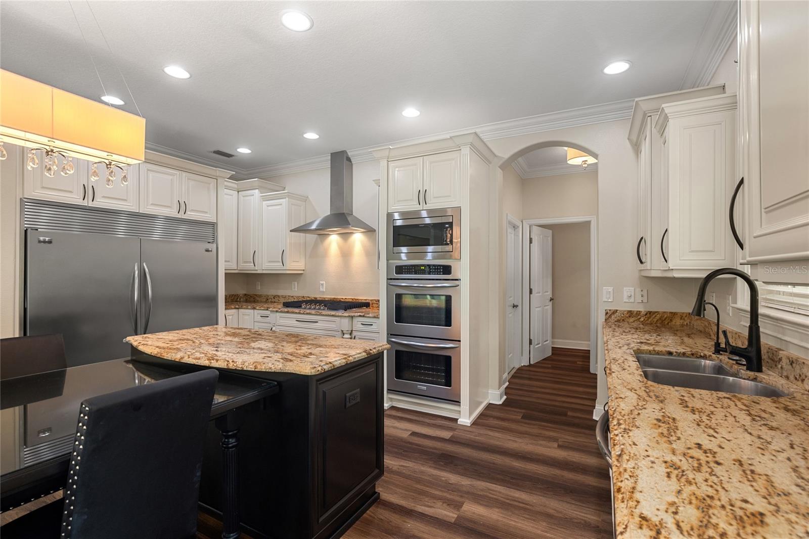 THOUSAND OAKS PH 6-9 - Residential