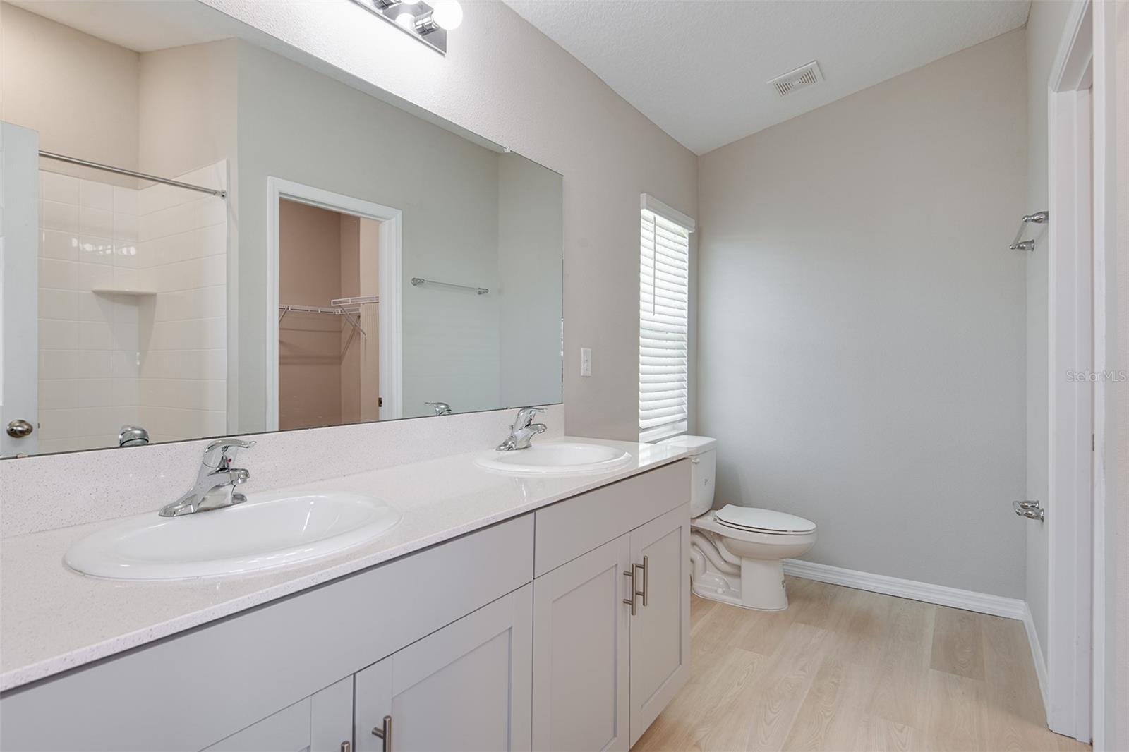 TWO RIVERS - Residential