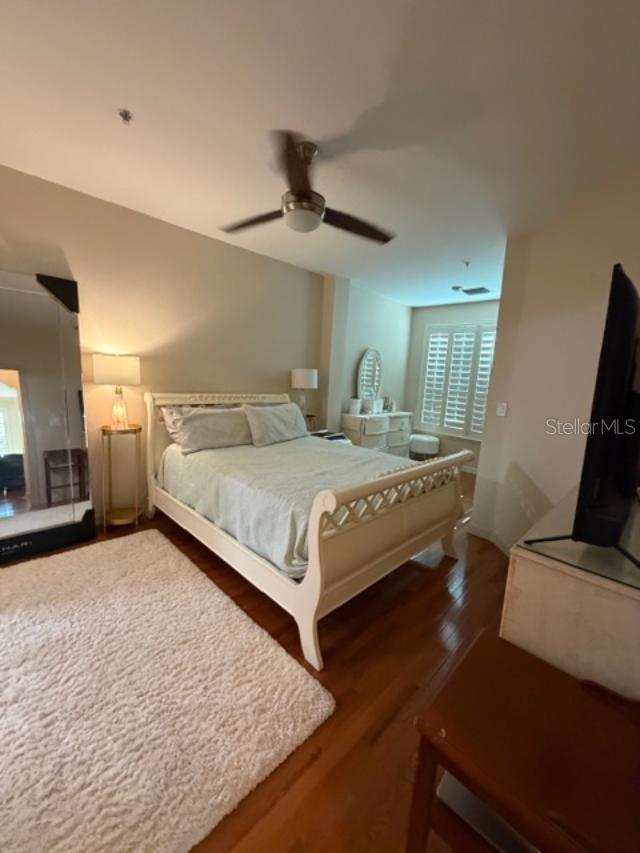GRAND BELLAGIO AT BAYWATCH CONDO THE - Residential
