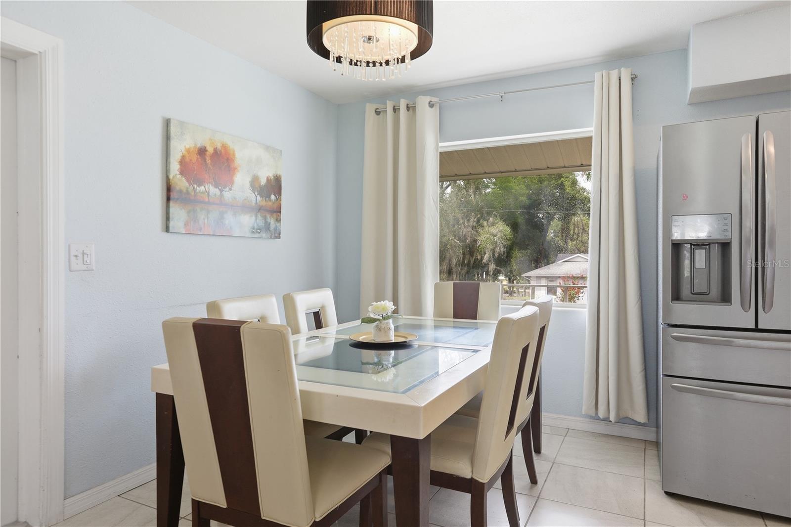 GROVELAND - Residential