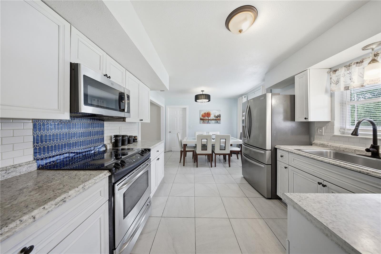 GROVELAND - Residential