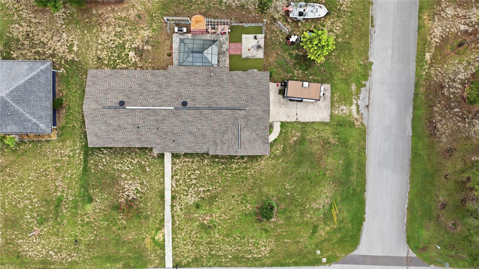 GROVELAND - Residential