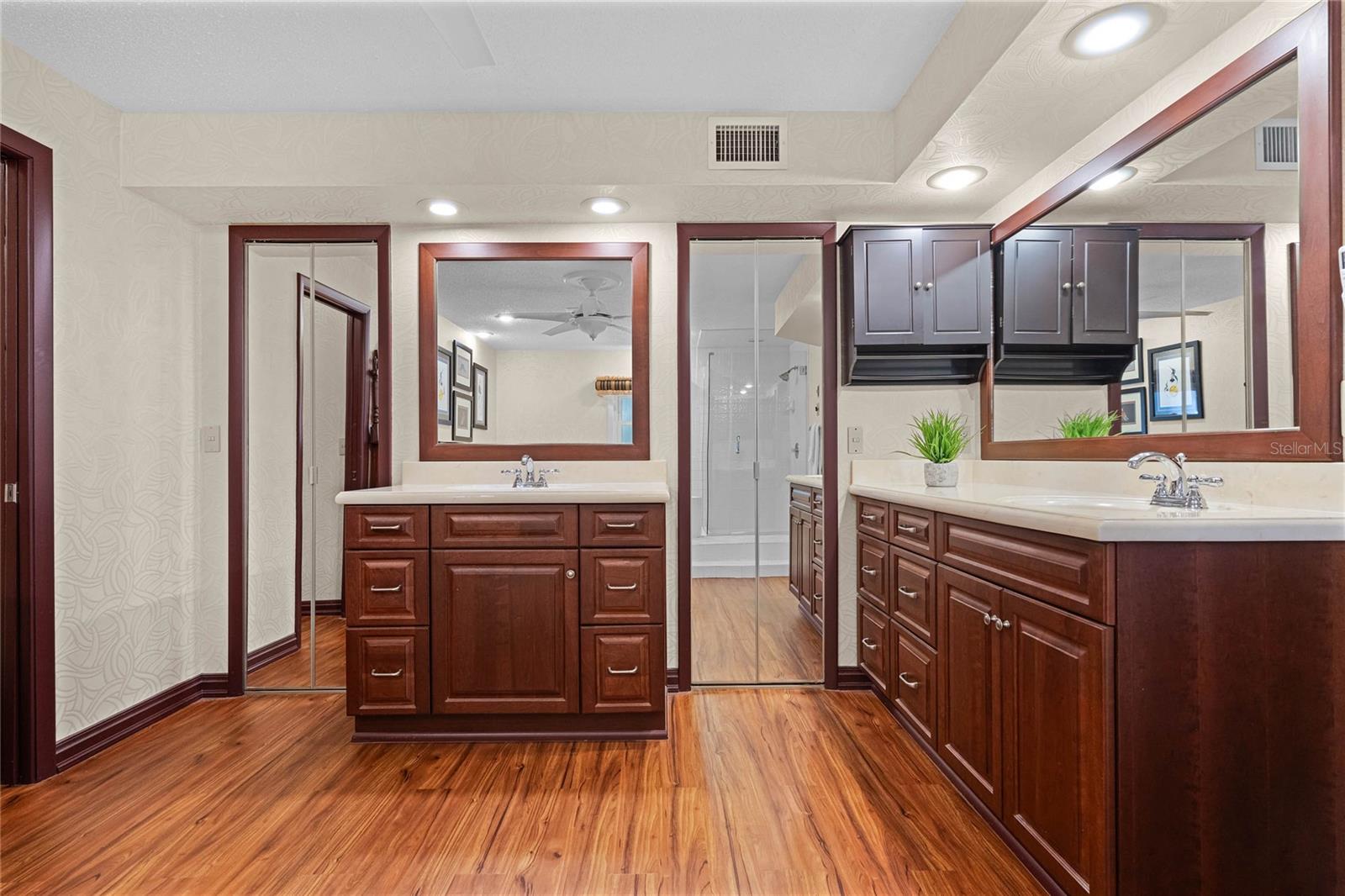 WINDERMERE TOWN - Residential