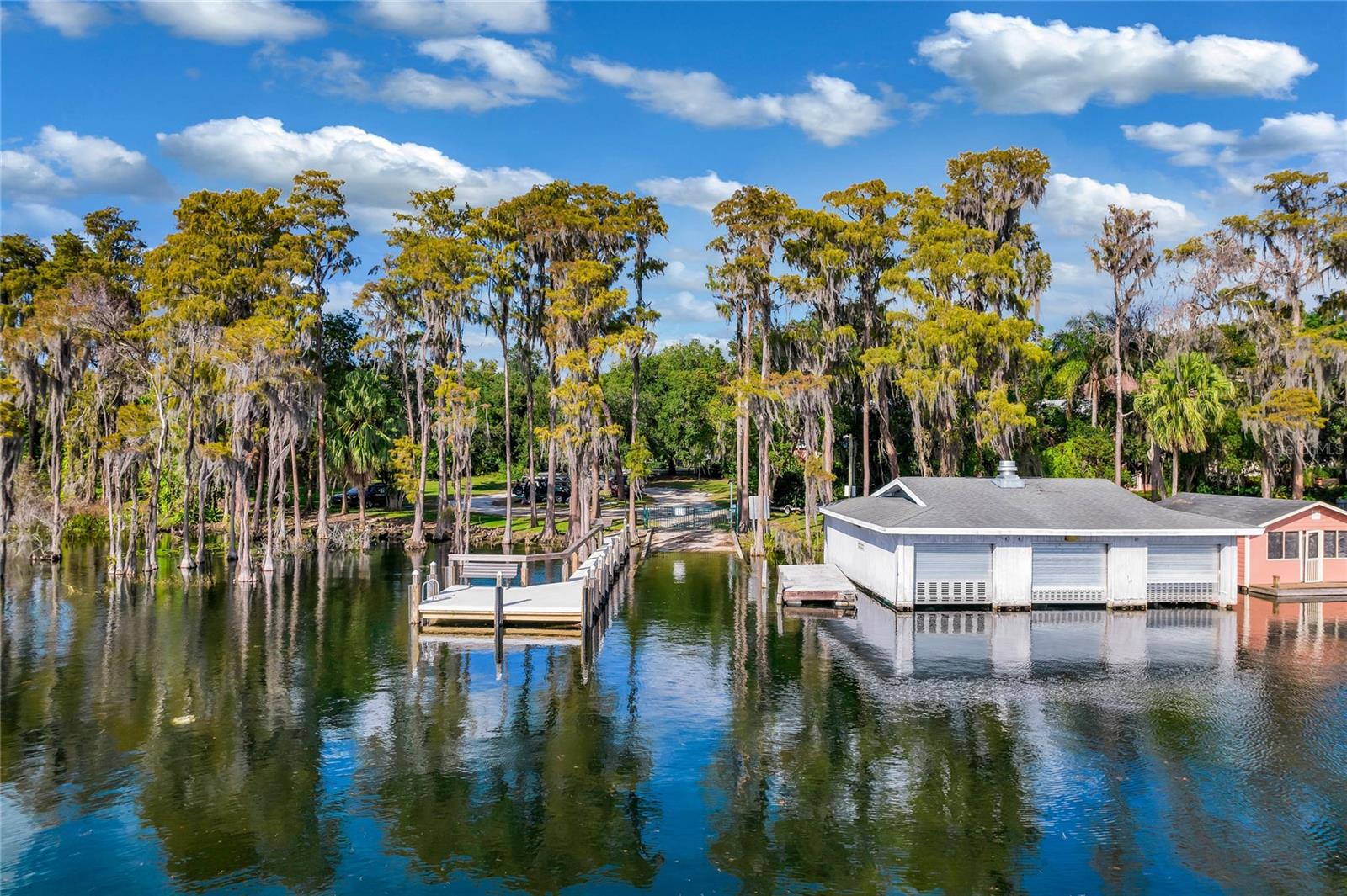 WINDERMERE TOWN - Residential