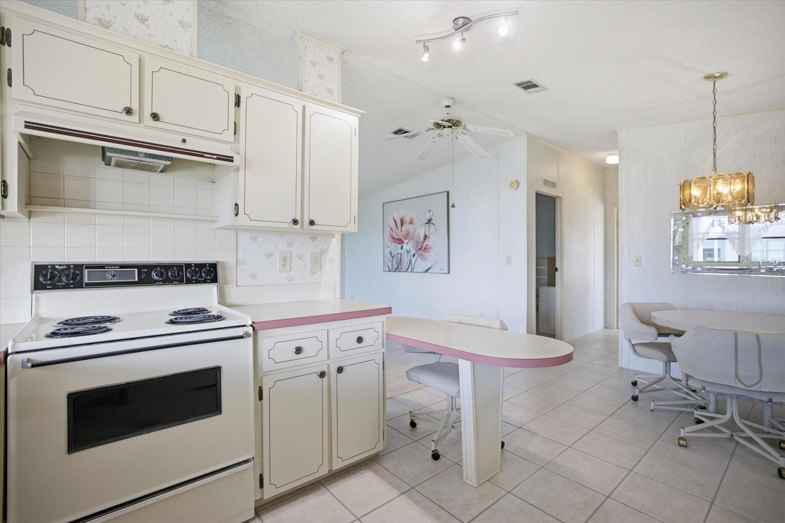 HARBOR ISLES III - Residential