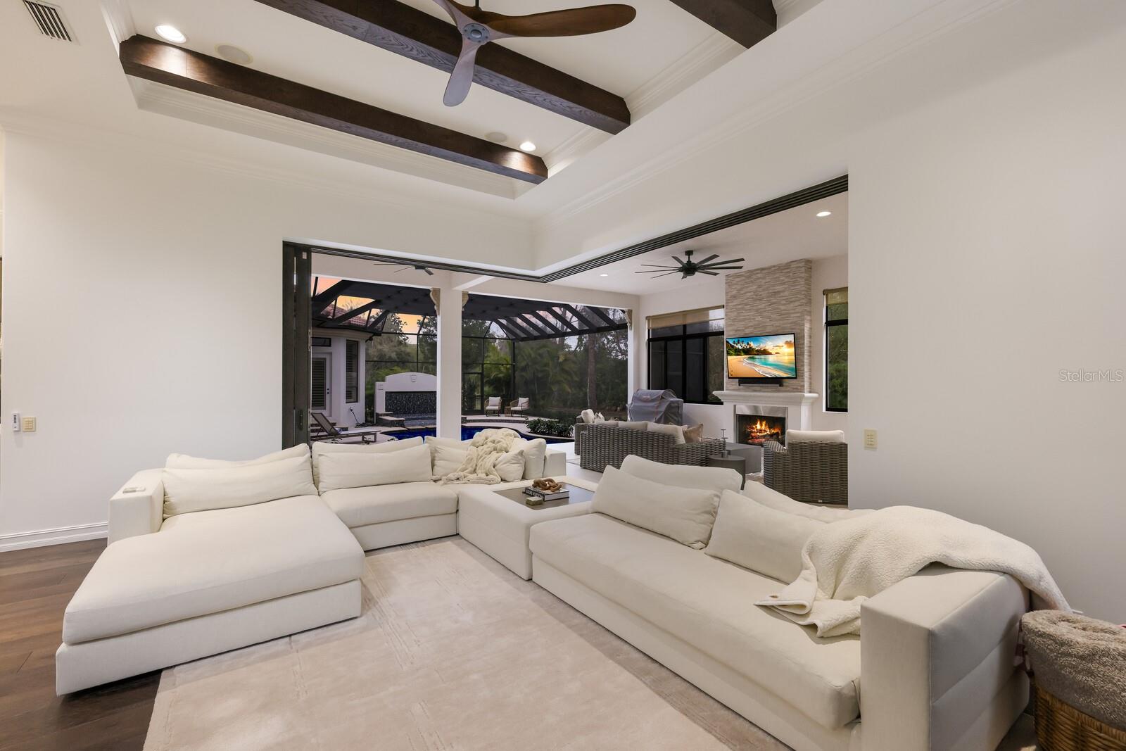 LAKEWOOD RANCH COUNTRY CLUB VILLAGE EE 2A-2E - Residential