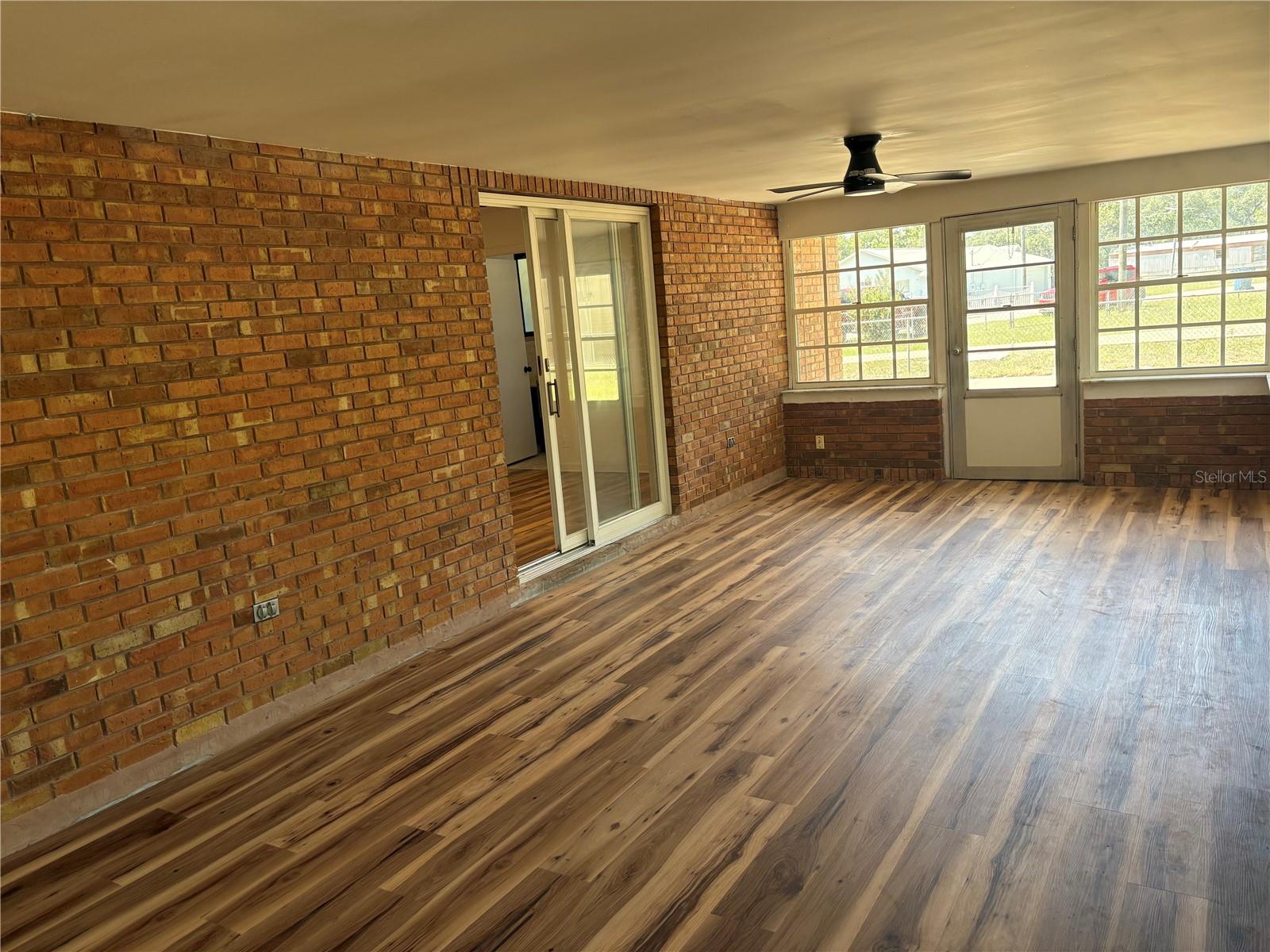 WEEKI WACHEE ACRES - Residential