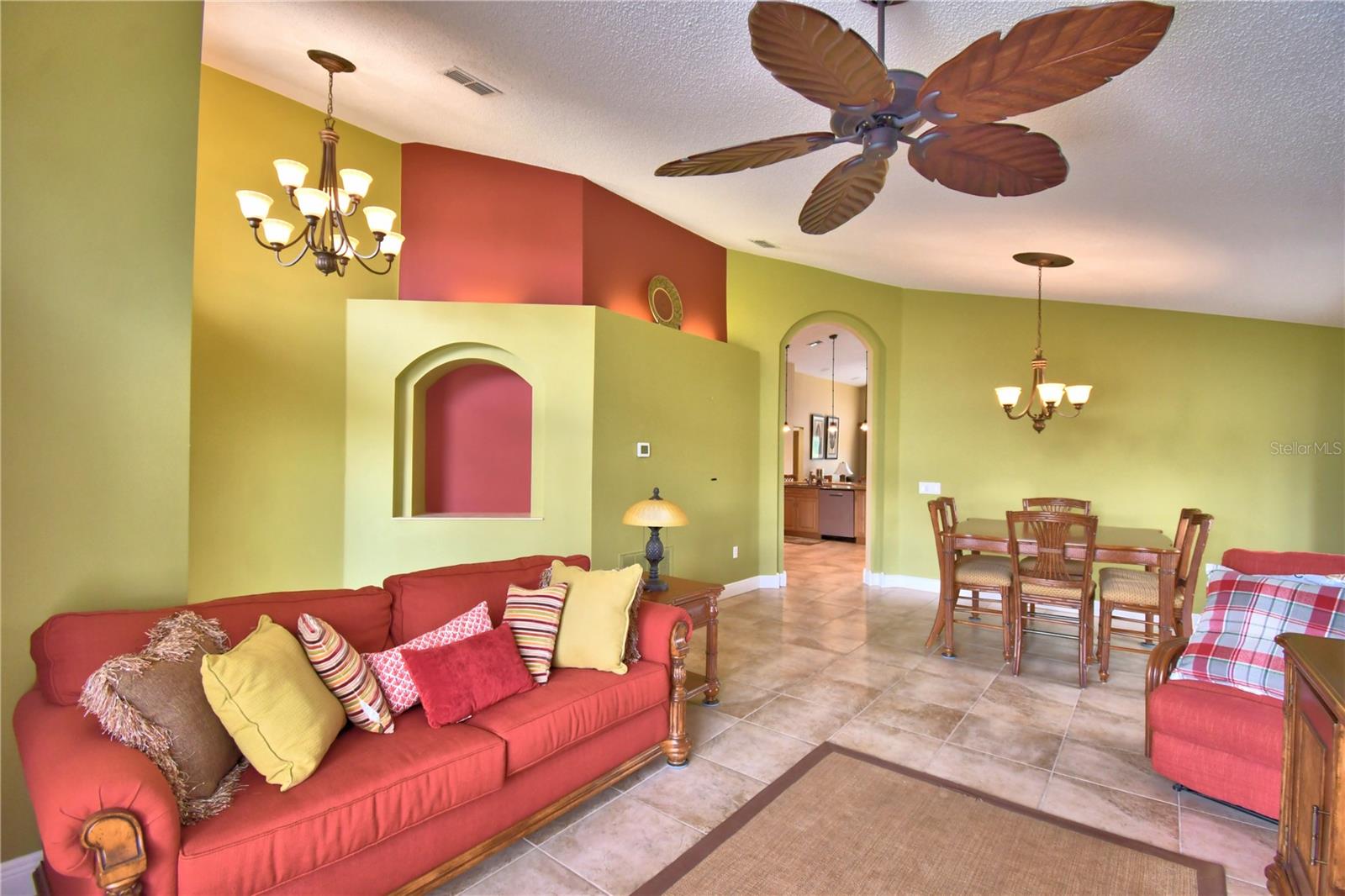 SOUTHERN DUNES, KOKOMO BAY - Residential