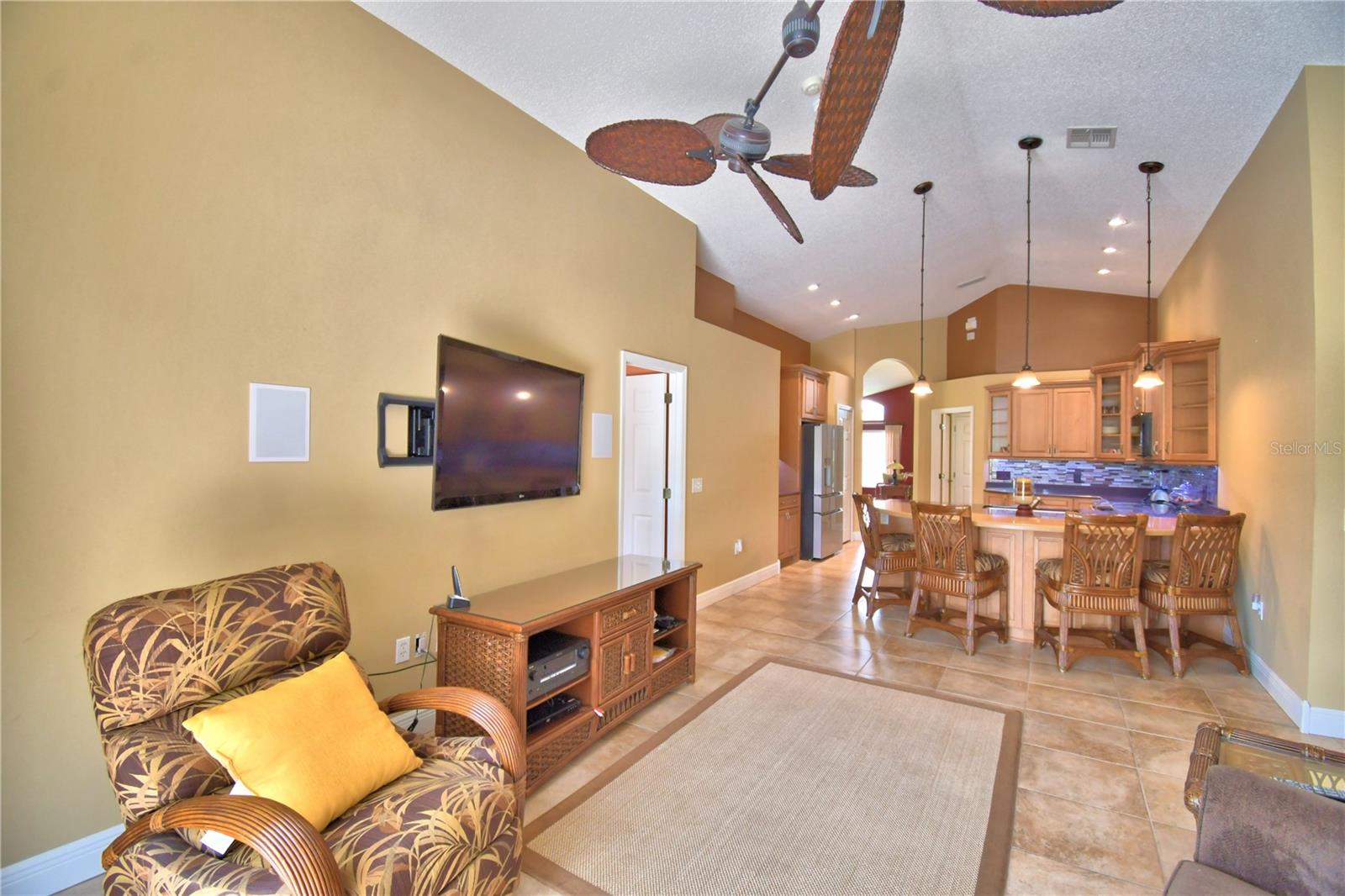 SOUTHERN DUNES, KOKOMO BAY - Residential
