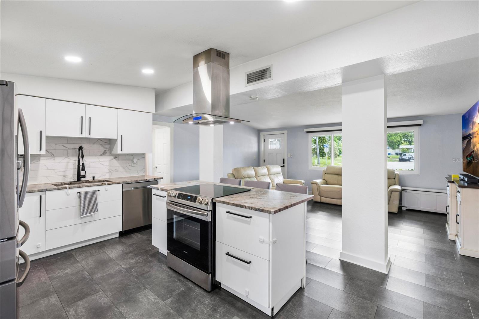 CLEARWATER MANOR - Residential