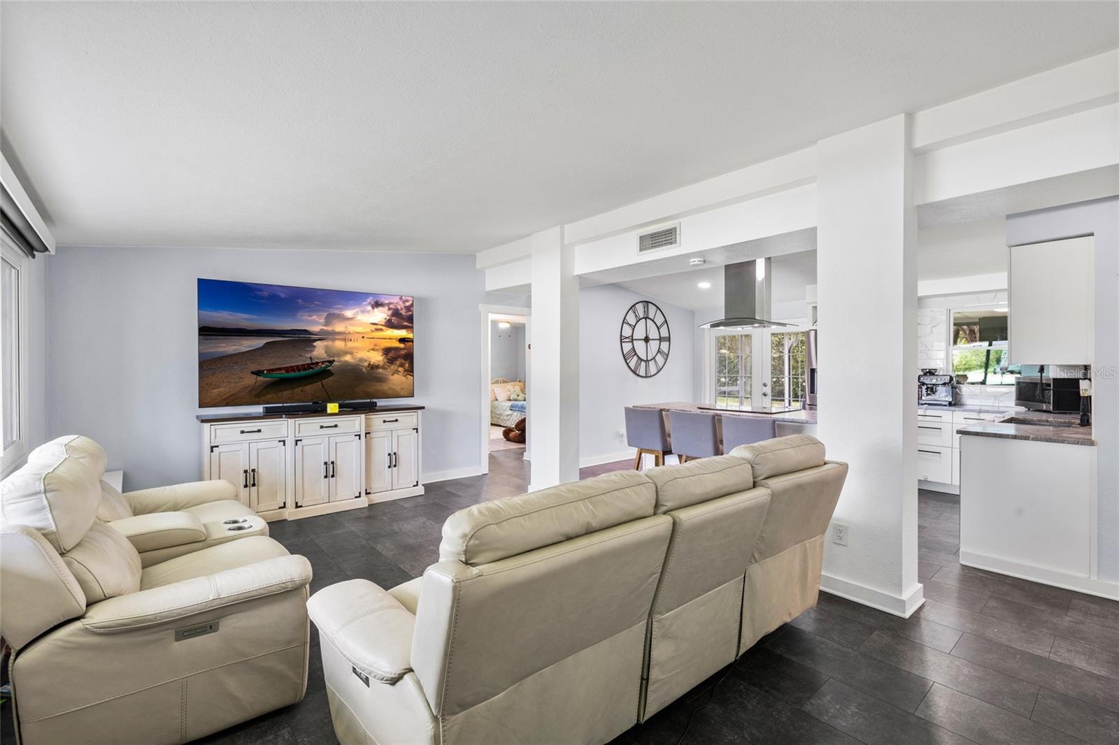 CLEARWATER MANOR - Residential