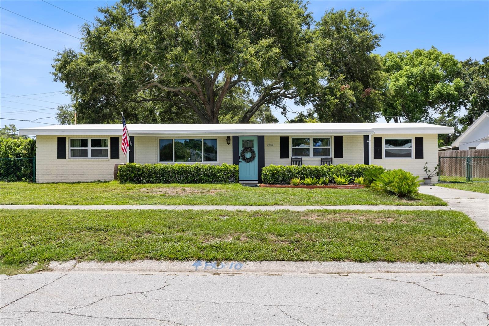 CLEARWATER MANOR - Residential