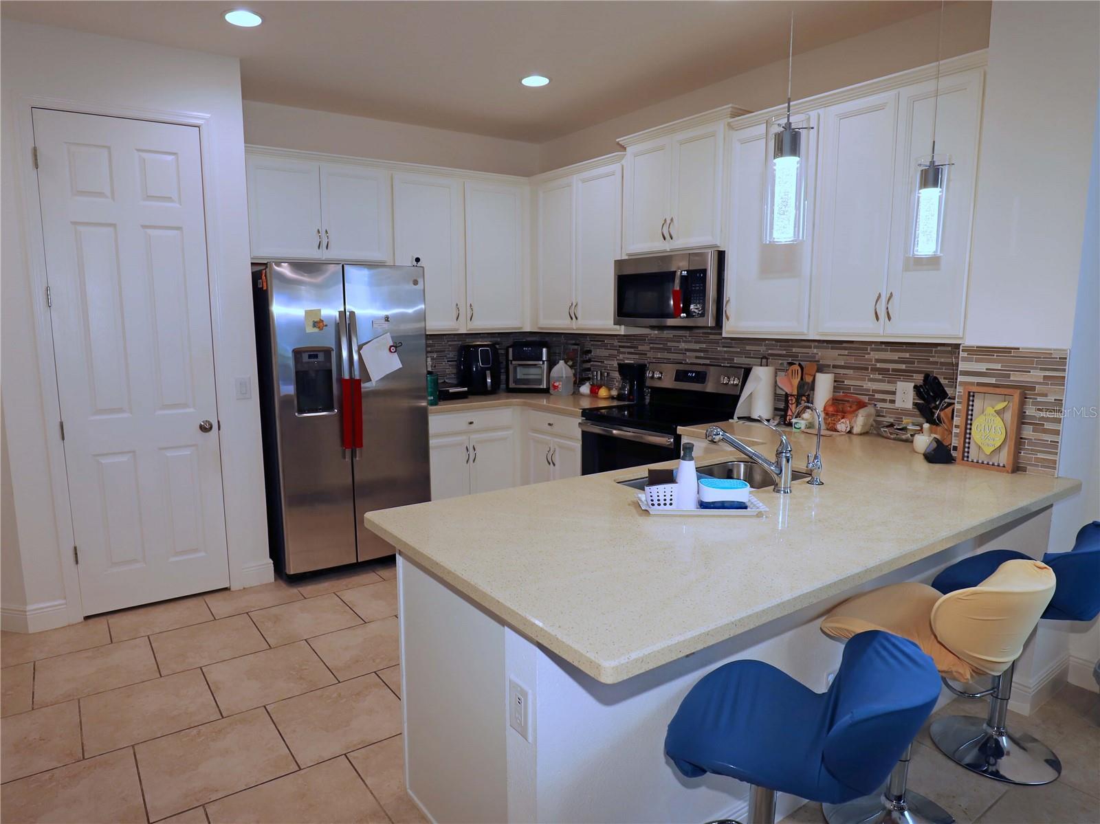 HANOVER LAKES PH 1A - Residential Lease