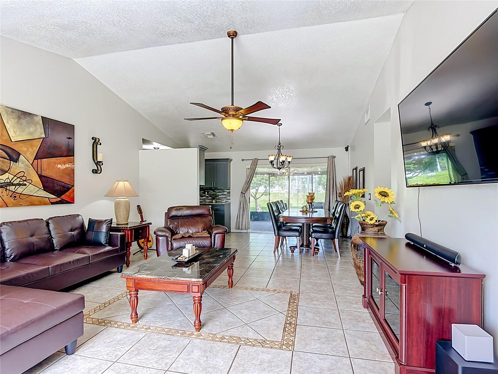 BVL UNIT 6 5TH ADD - Residential