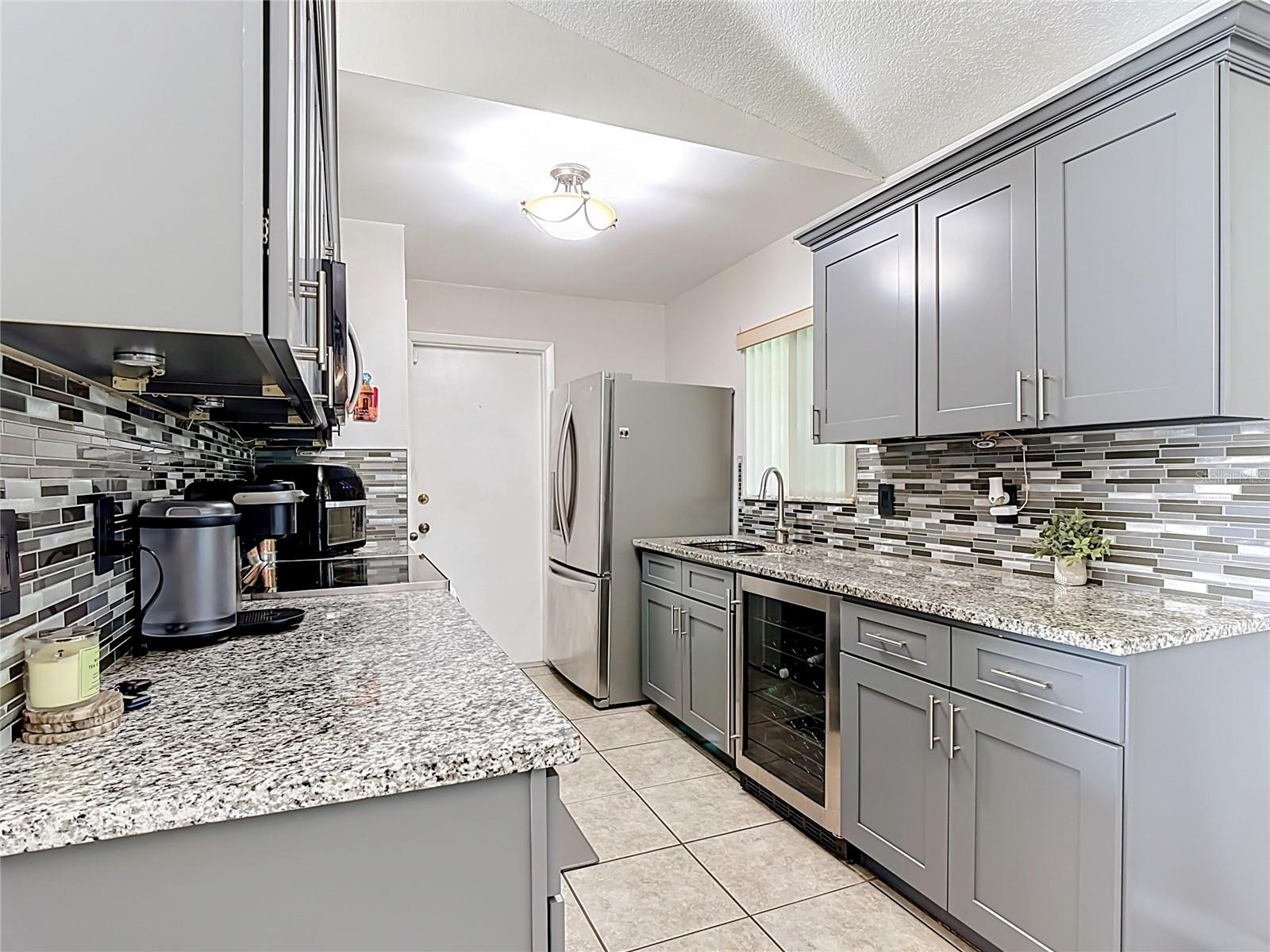 BVL UNIT 6 5TH ADD - Residential