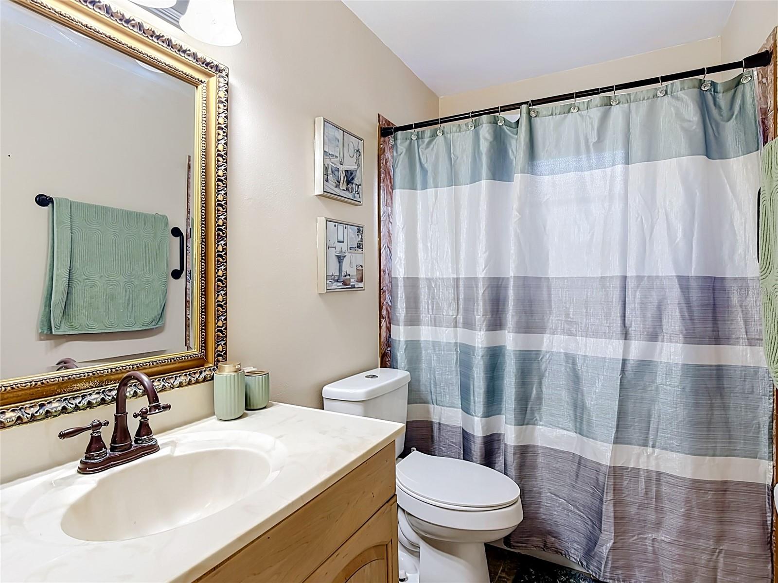 BVL UNIT 6 5TH ADD - Residential