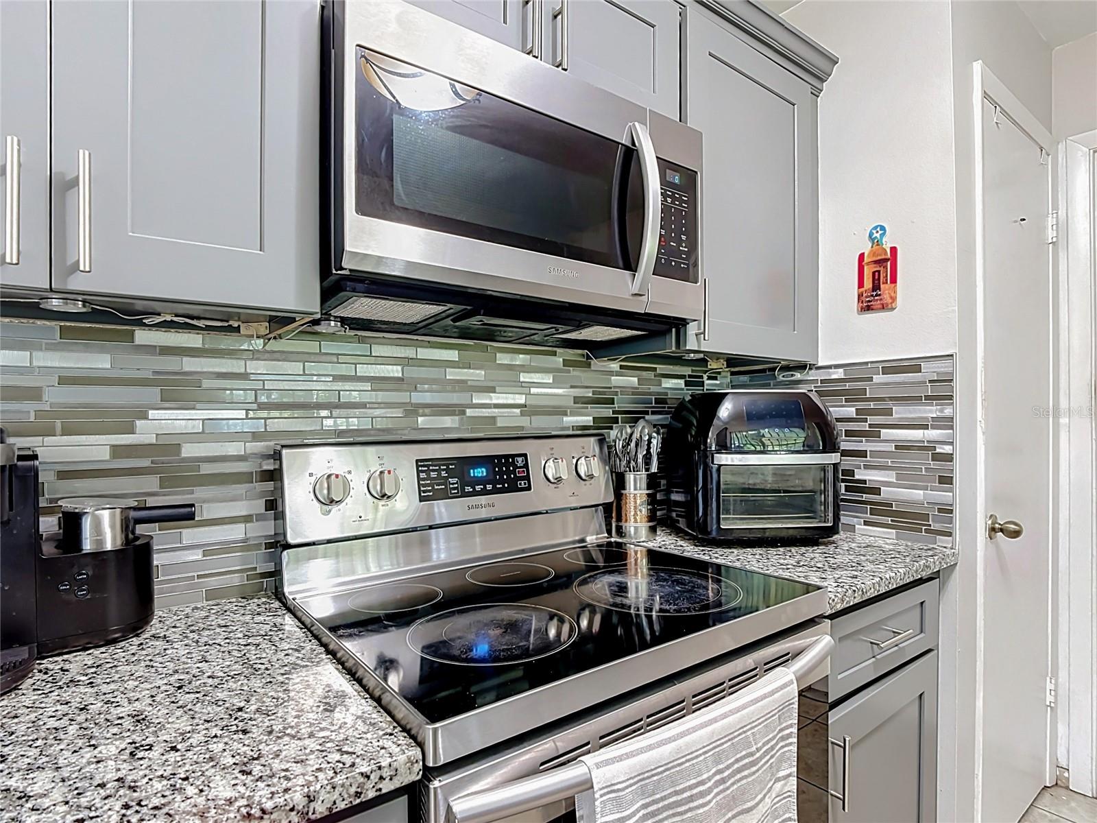 BVL UNIT 6 5TH ADD - Residential