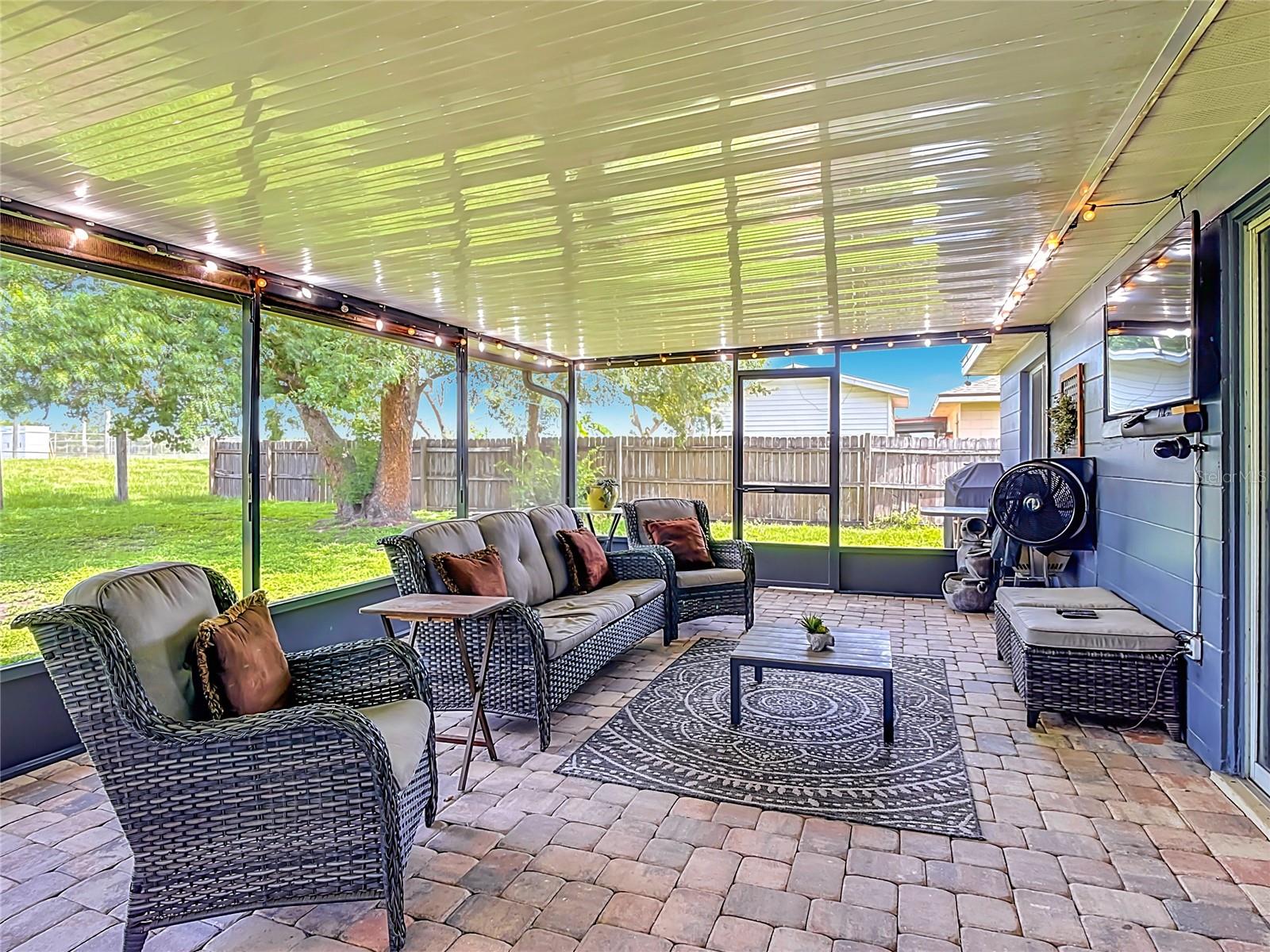 BVL UNIT 6 5TH ADD - Residential