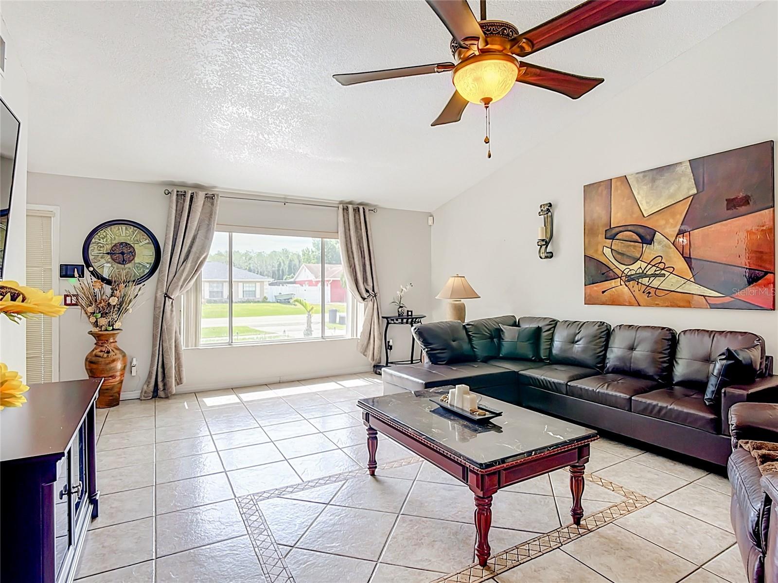 BVL UNIT 6 5TH ADD - Residential