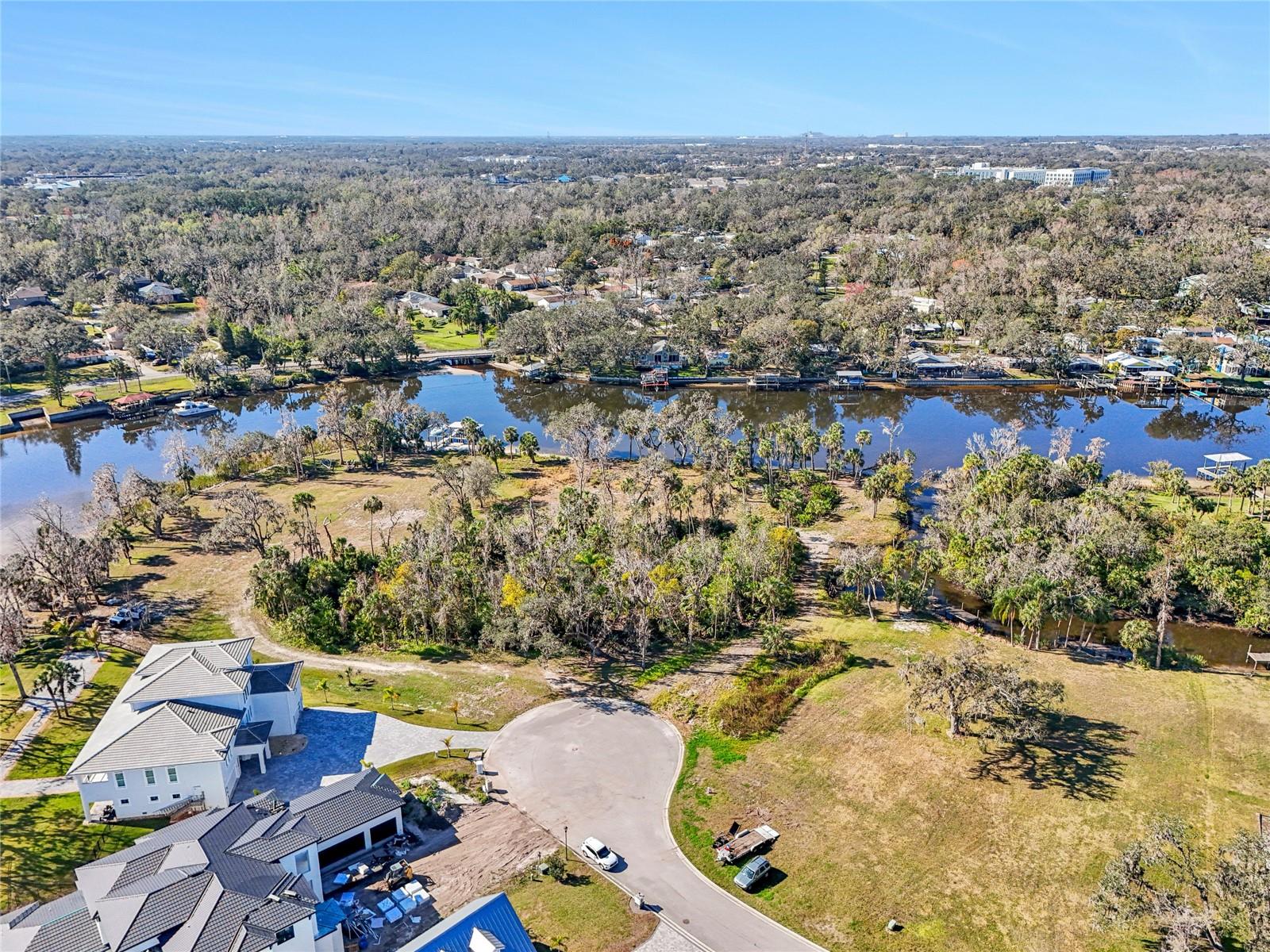 ALAFIA POINTE ESTATES - Land