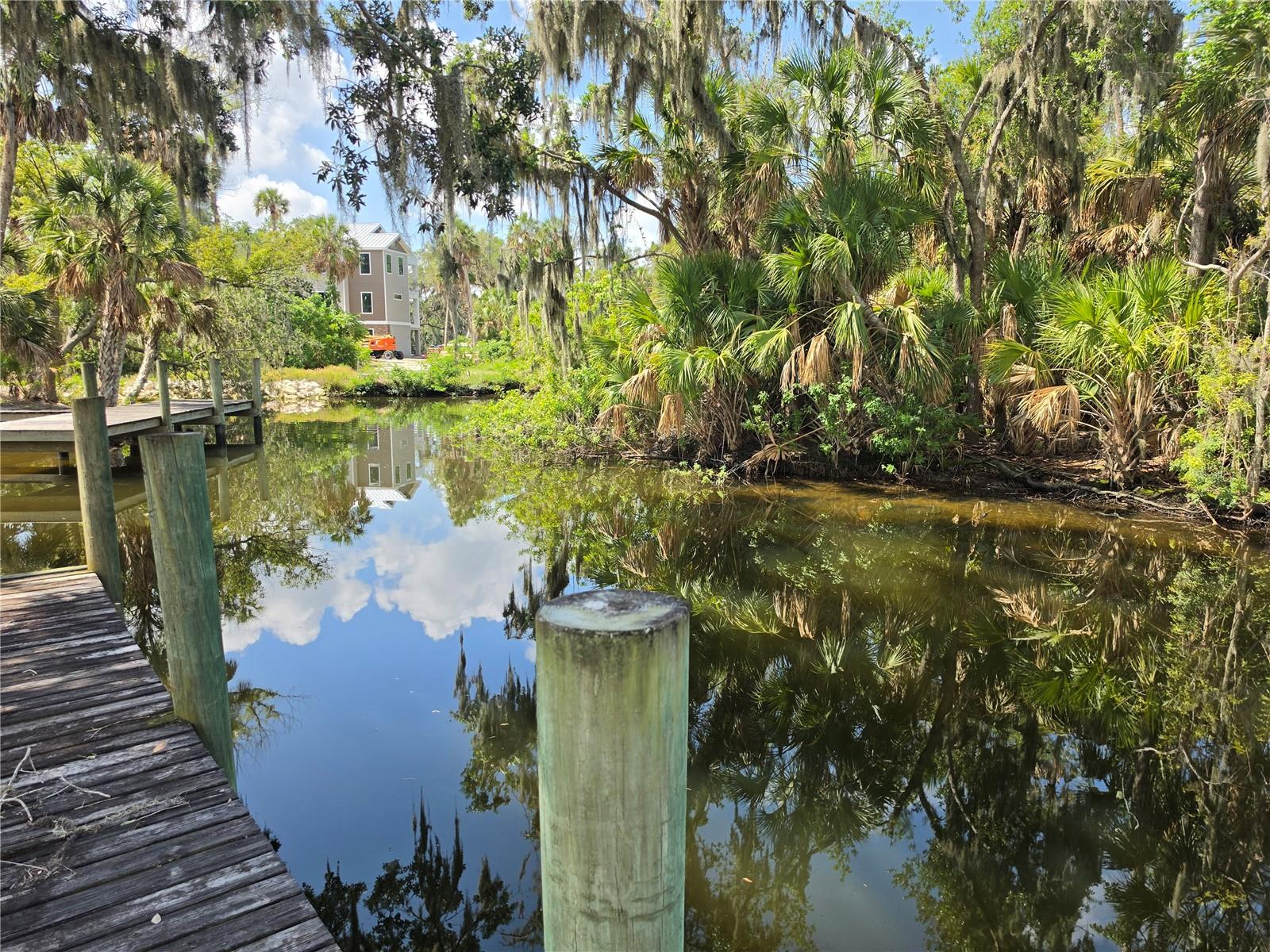 ALAFIA POINTE ESTATES - Land