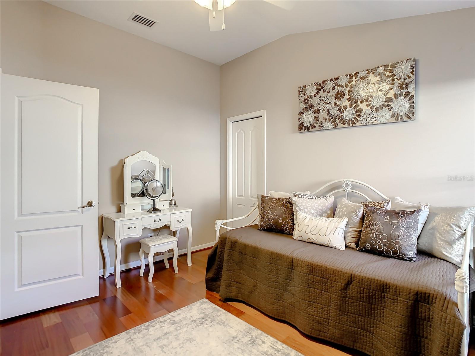 EASTON PARK PH 1 - Residential