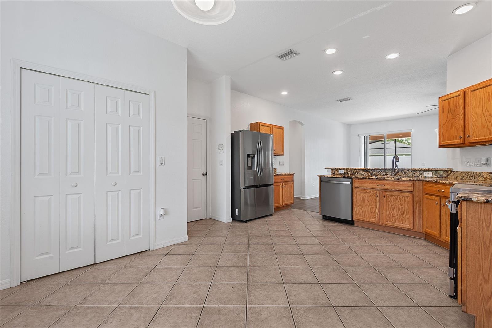 SOUTHWEST QUADRANT PH 01-04 - Residential