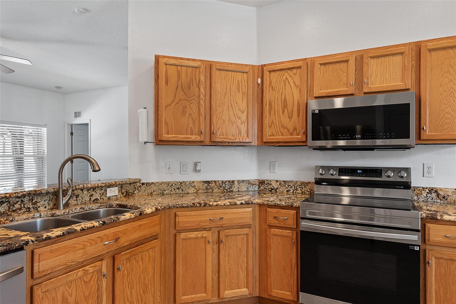 SOUTHWEST QUADRANT PH 01-04 - Residential